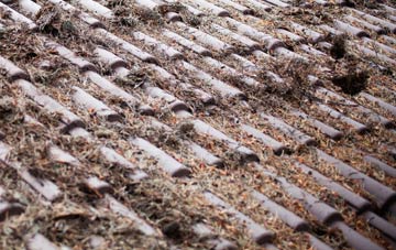 Hoveringham roof cleaning companies